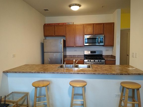 2nd image of 3506 S State St APT 303