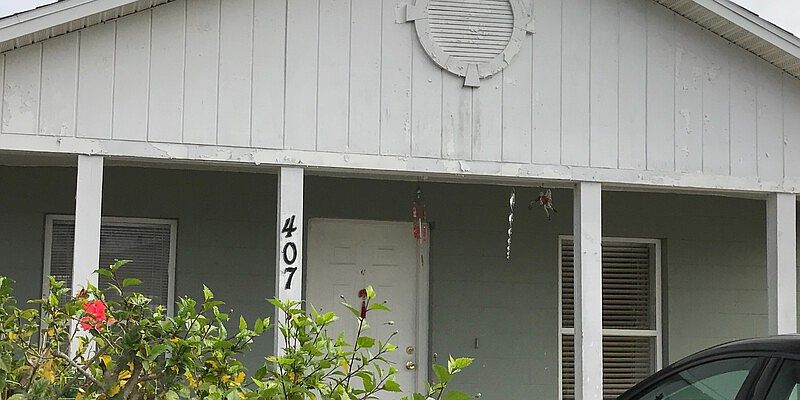 1st image of 407 Cleveland St
