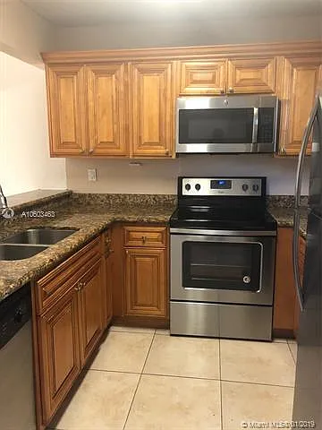 1461 Windorah Way #E — Photo 4