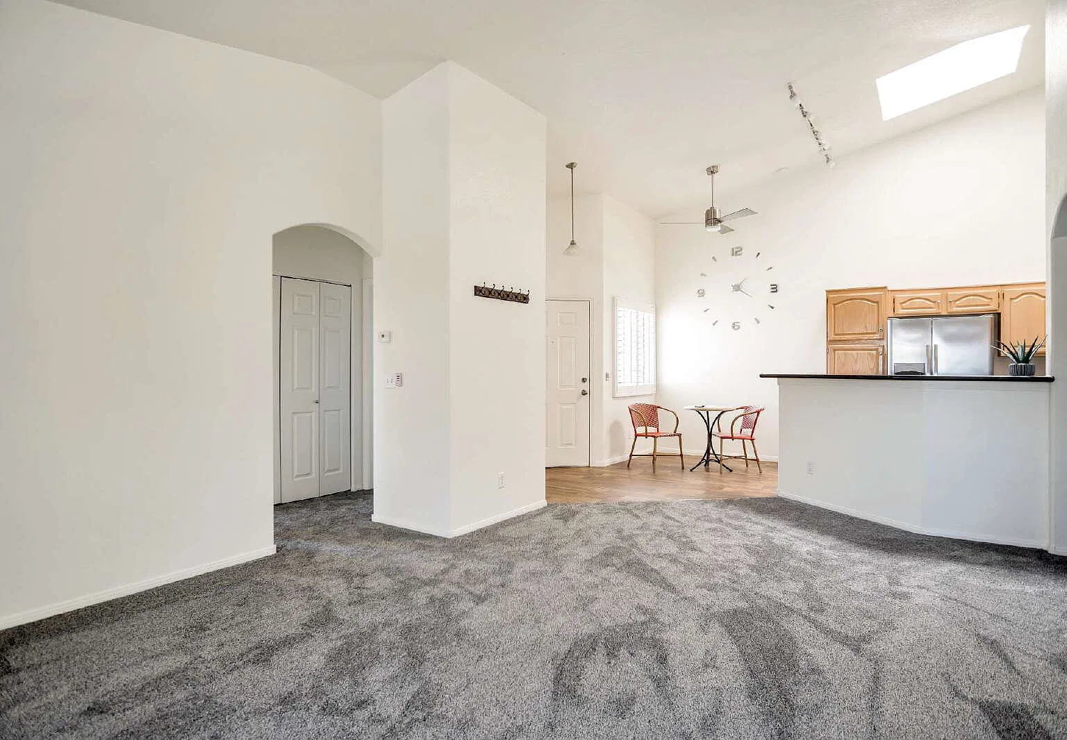 2 bed, 2.0 bath, 1149 sqft, $1,500 — Photo 1
