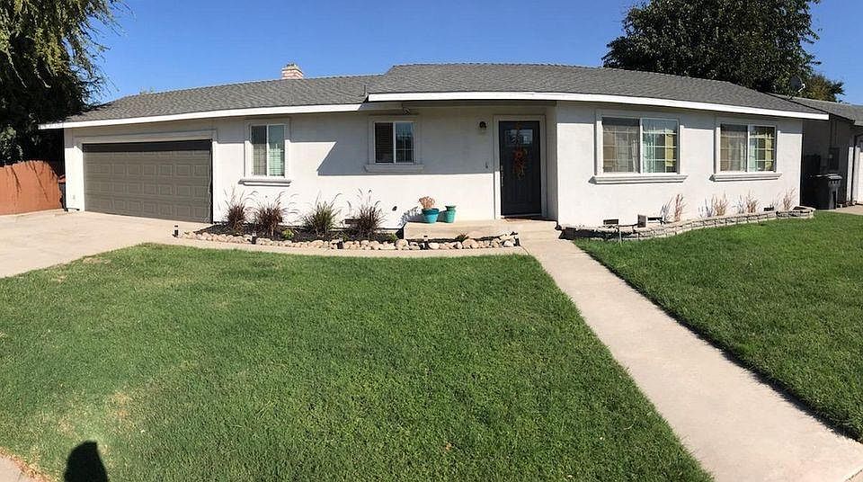 1st image of 4216 Dominguez Dr