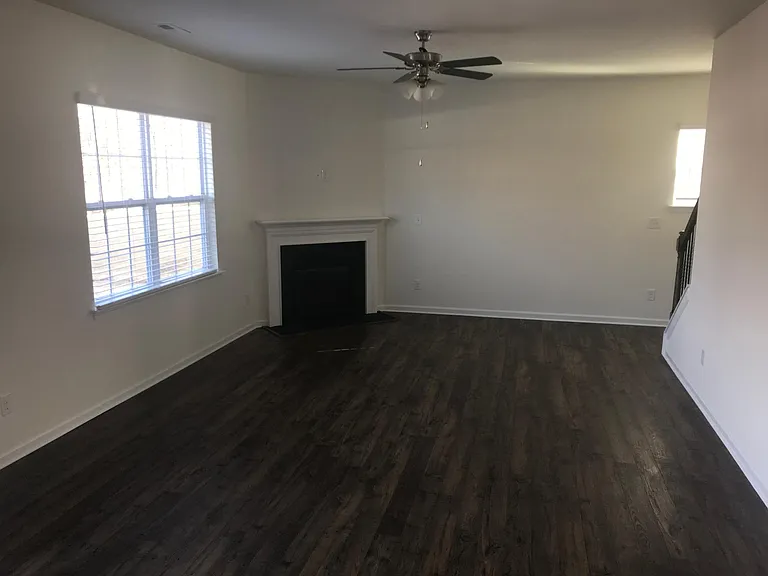 157 King William Dr — Photo 6