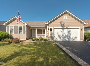 517 Homeview Dr, Oswego, IL 60543