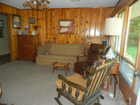 4th image of 1201 Dogwood Dr