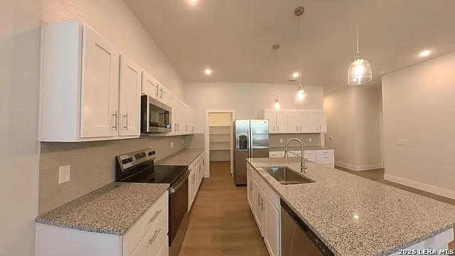 2 bed, 2.0 bath, 1215 sqft, $1,650 — Photo 3