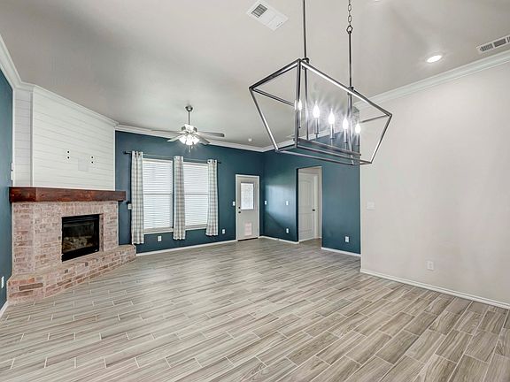 5th image of 1707 Wrangler Ln