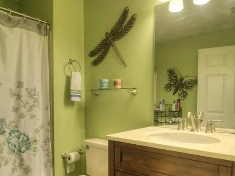 6003 Ellesmere Ct #19A — Photo 11