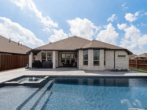 1301 Lone Hill Ln, Forney, TX 75126