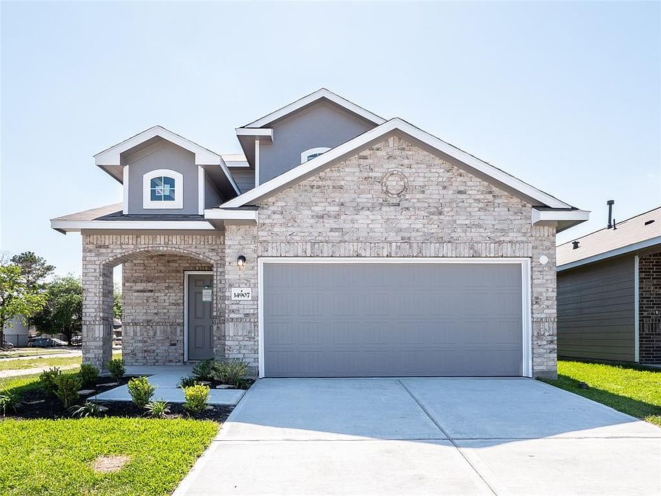 1st image of 14907 Hidalgo Valley Ln