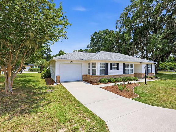 2nd image of 113 SE Claudia Way