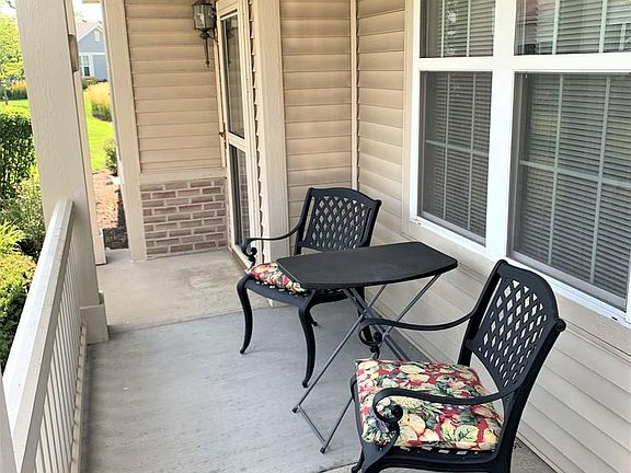 3rd image of 16445 Crescent Lake Dr