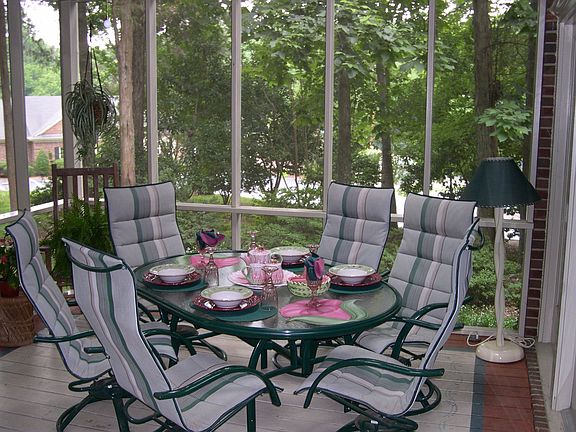 Screened Porch