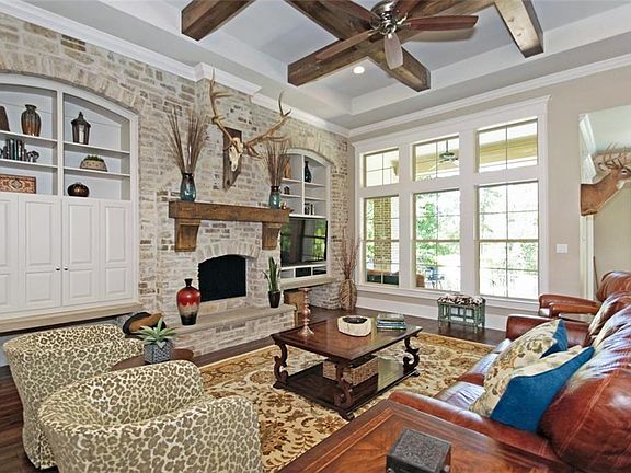 5th image of 2055 Stonegate Valley Dr