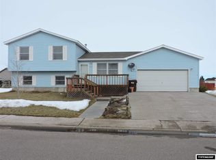 612 W Willow St, Lyman, WY 82937