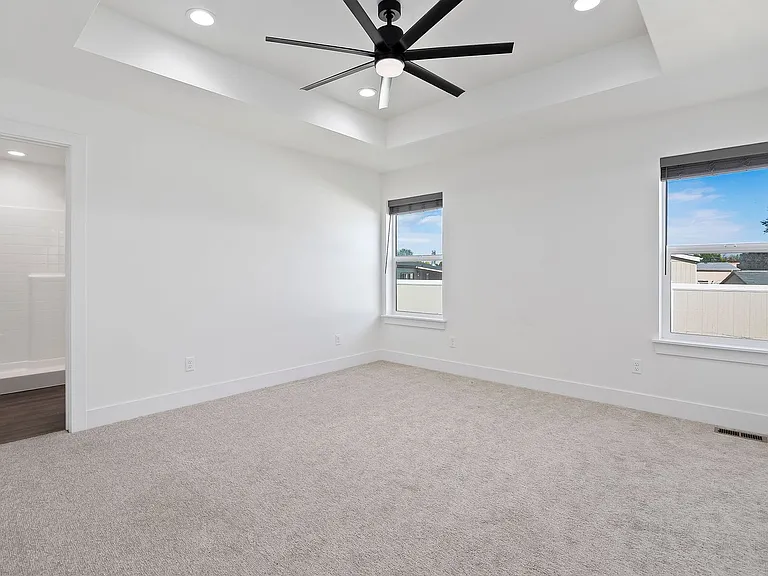 719 Cheri Ct — Photo 18
