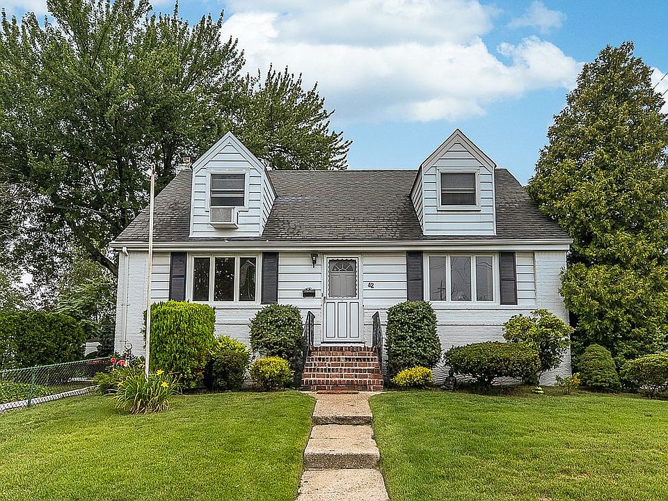 1st image of 42 Slabey Ave