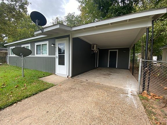 2nd image of 1013 Meadowview Dr