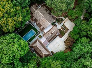 3990 Paces Ferry Rd NW, Atlanta, GA 30327