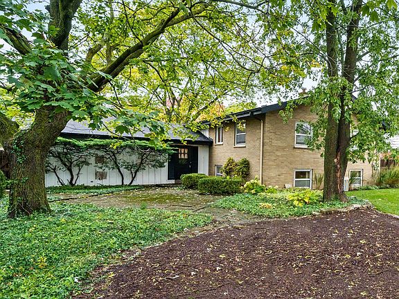 3rd image of 4709 Franklin Ave