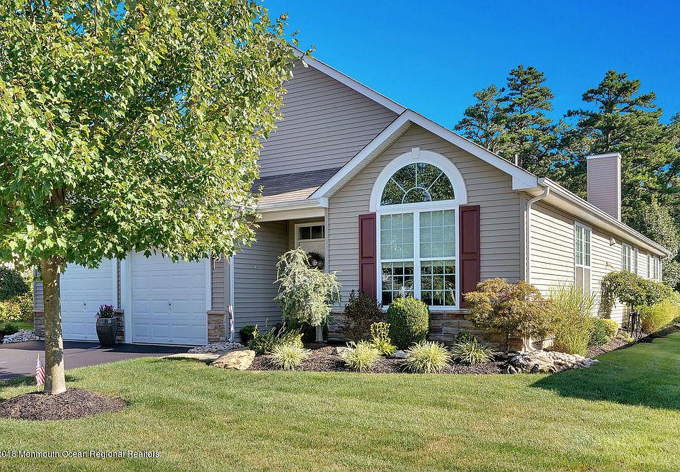 1st image of 29 Enclave Blvd