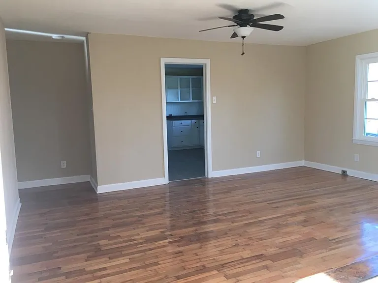 445 Bess Town Rd — Photo 10