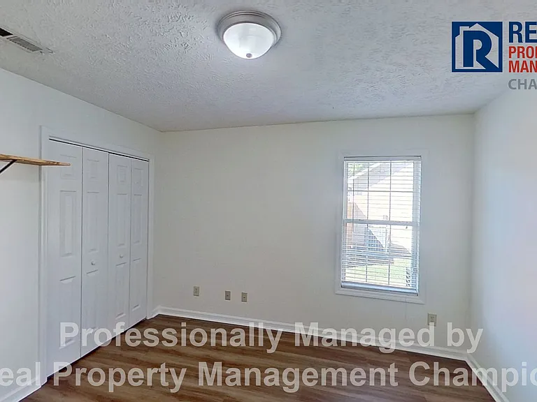 704 Bent Twig Ct — Photo 14