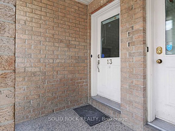 3rd image of 1701 Blohm Dr #13