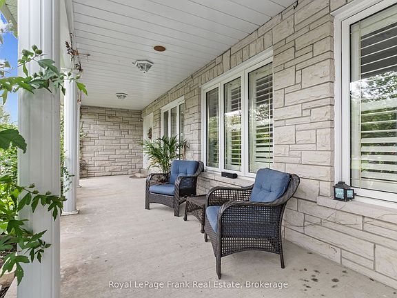 5th image of 4200 Courtice Rd N