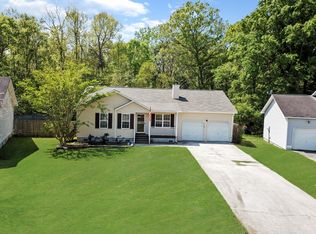 166 Two Hitch Rd, Goose Creek, SC 29445
