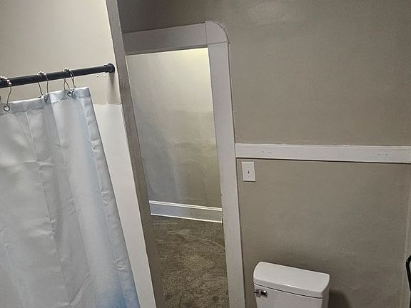 4th image of 1854 Shelby St #1