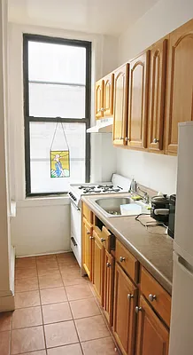 Rented by Townsley & Gay, LLC | media 25