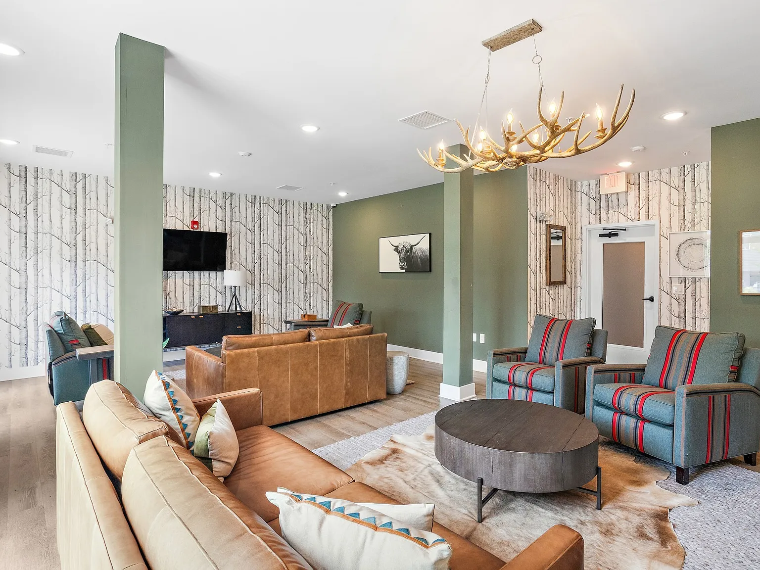 1 bed, 1.0 bath, 679 sqft, $1,850 — Photo 3