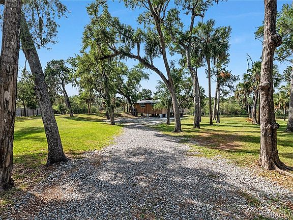5th image of 1326 S Estuary Dr
