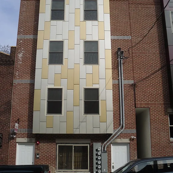 1631 N Willington St #1F — Photo 1