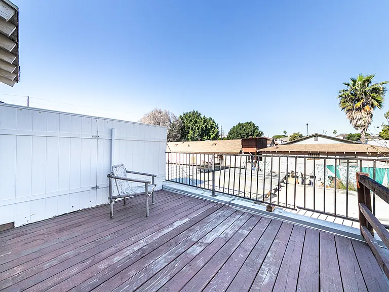 511 Echandia St #1/2 — Photo 14