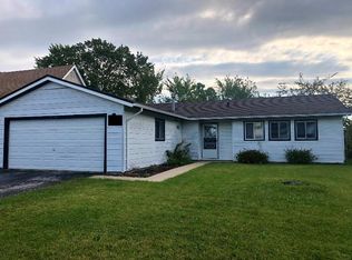 17491 Eastgate Dr, Country Club, IL 60478