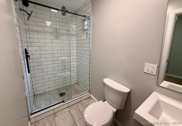 61 Field St #211 — Photo 5