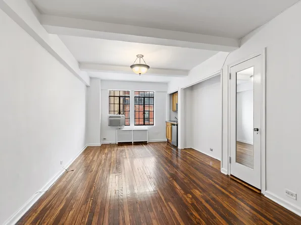 45 Tudor City Place image 1 of 4