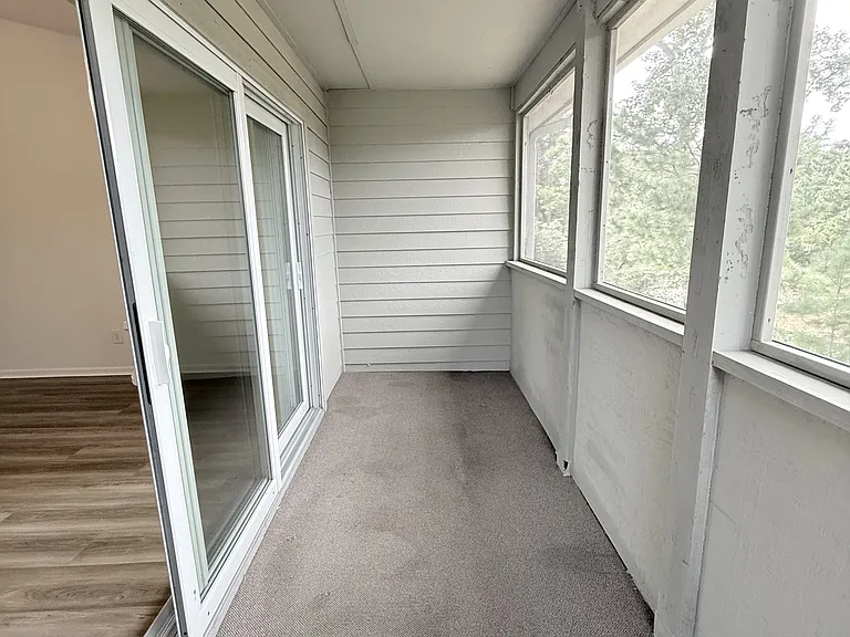 1280 White Tree Ln #H — Photo 13