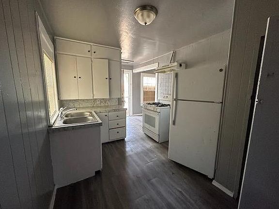 5th image of 1810 Avenue R