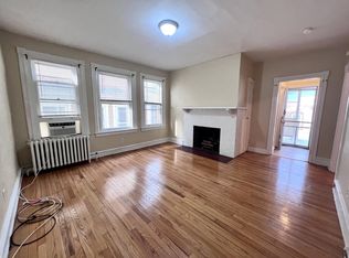 1517 W 14th St APT 3, Wilmington, DE 19806