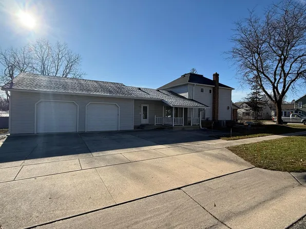 308 N Mantorville Ave, Kasson, MN 55944
