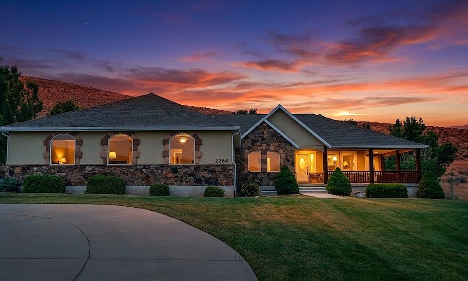 1st image of 2286 E Cedar Dr