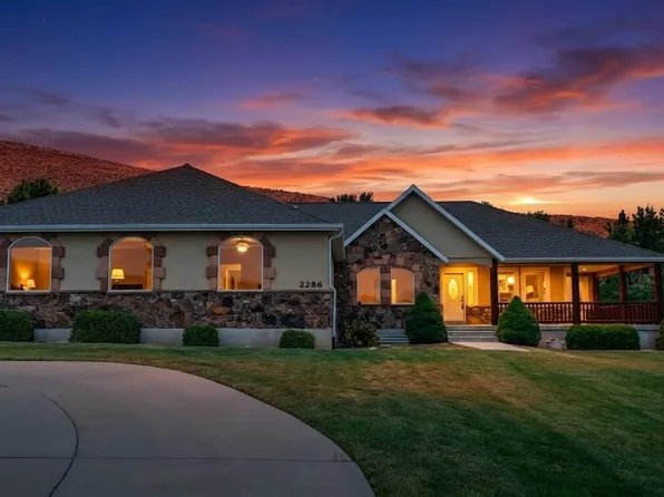 2286 E Cedar Dr, Eagle Mountain, UT 84005