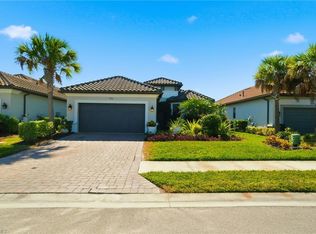 8190 Lucello Ter S, Naples, FL 34114