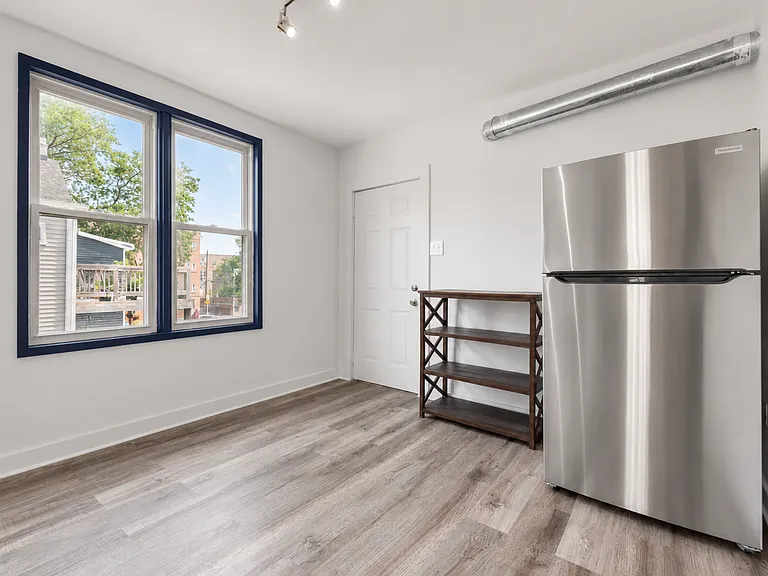 3509 W Shakespeare Ave #2 — Photo 5