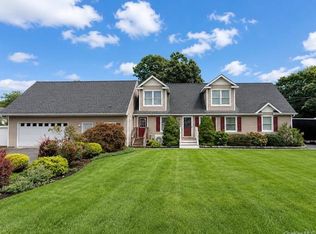 283 William Floyd Pkwy, Shirley, NY 11967