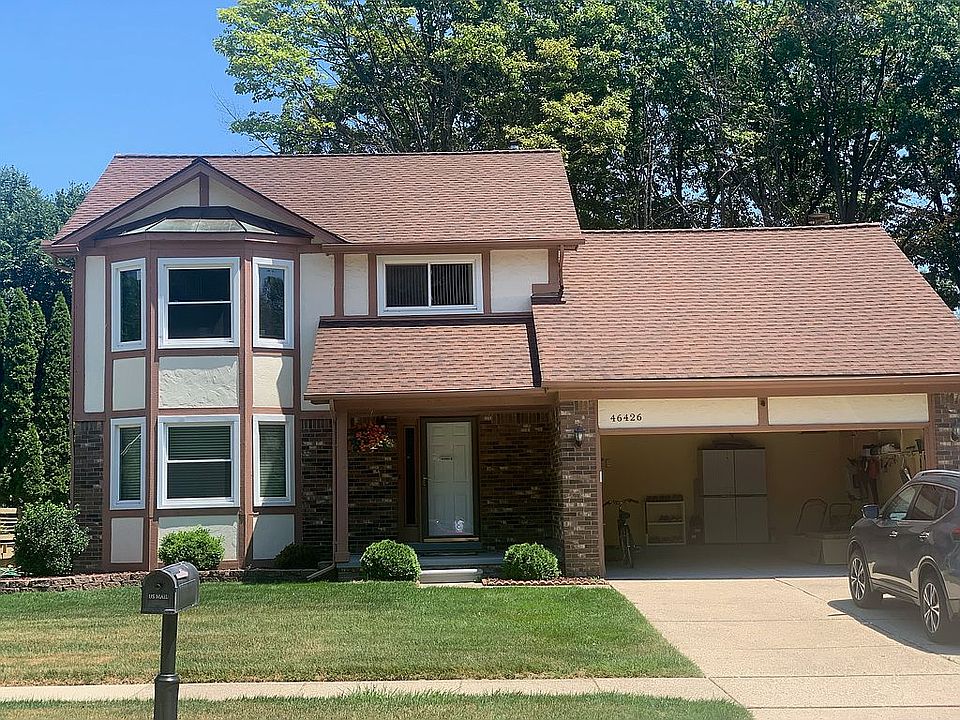 1st image of 46426 Springhill Dr
