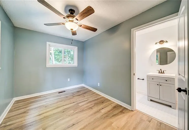 2951 Haralson Rd — Photo 12