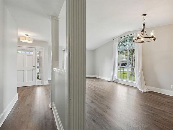 3rd image of 133 Silverwood Dr